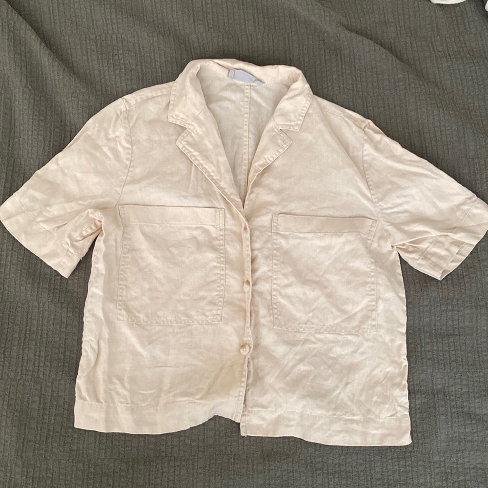 Everlane linen short sleeve button up